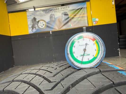 Usato: 2 Pneumatici Kumho Solus 4S HA32 225/50R17 98W XL 4 Stagioni 85% residui