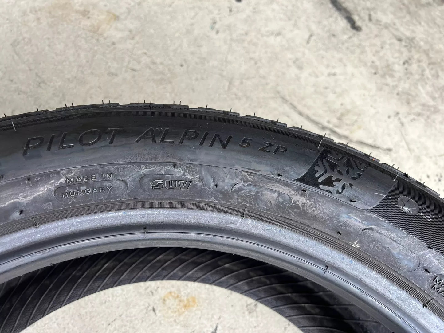 Usato: 4 Gomme 245/50R19 105V Michelin Runflat invernali 95% residui