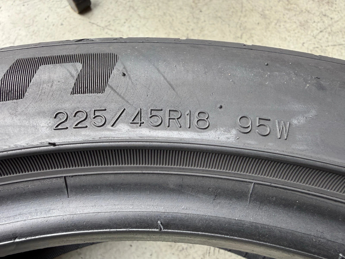Usato: 2 Pneumatici Falken Ziex ZE310 Ecorun 225/45R18 95W XL Estivi 85% Residui