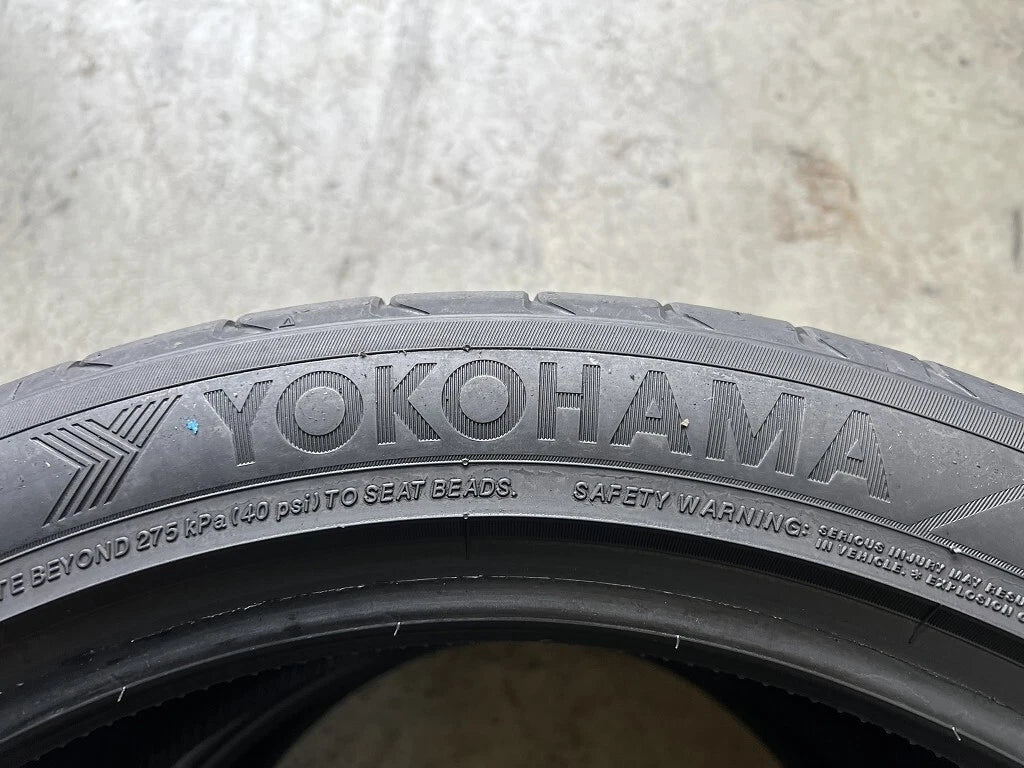 Usato: 2 Gomme 275/40R21 107Y XL Yokohama Estive 95% residui