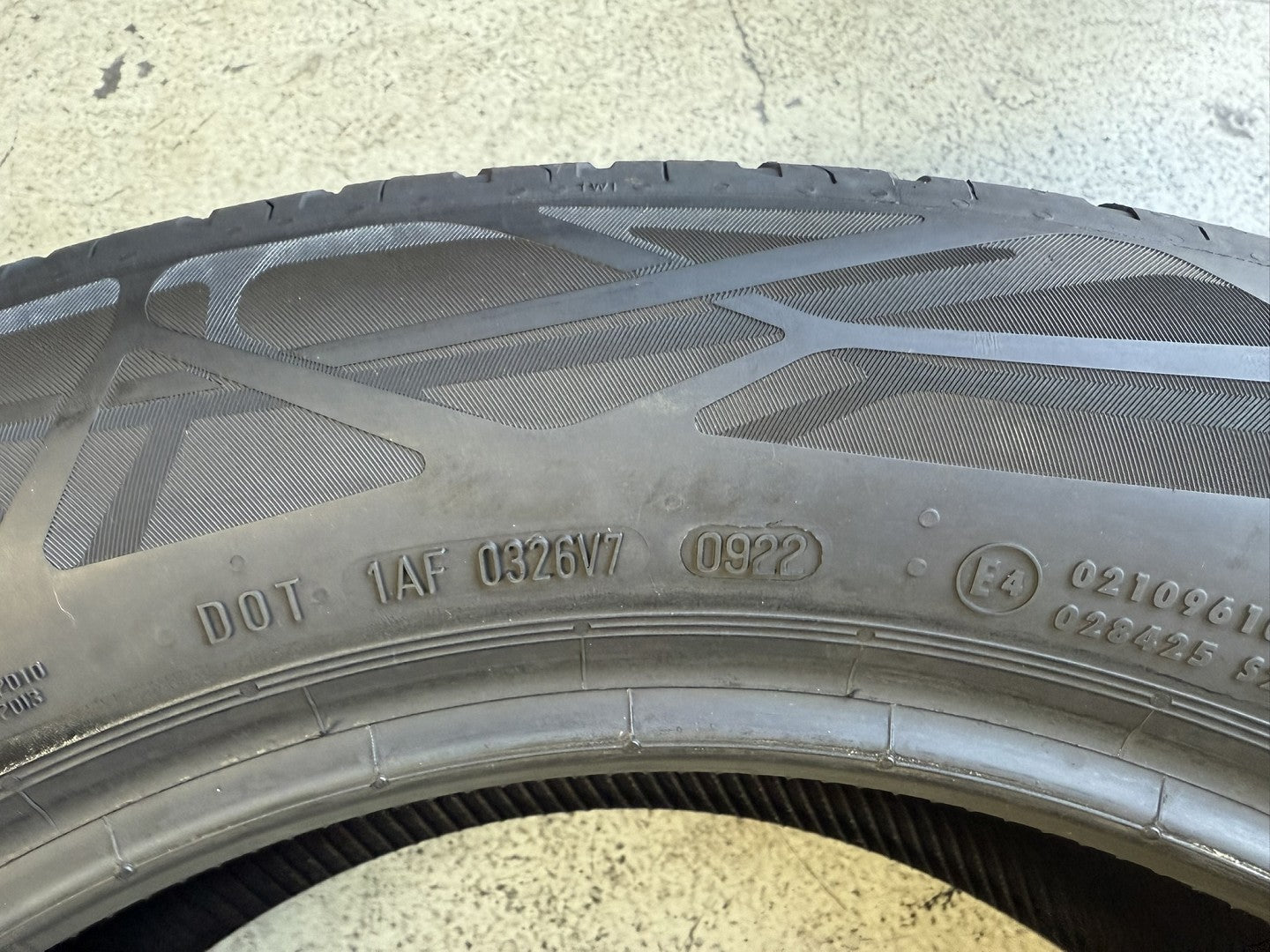 Usato: 4 Pneumatici Continental ContiEcoContact 6 235/55R18 100V Estive 80% Residui
