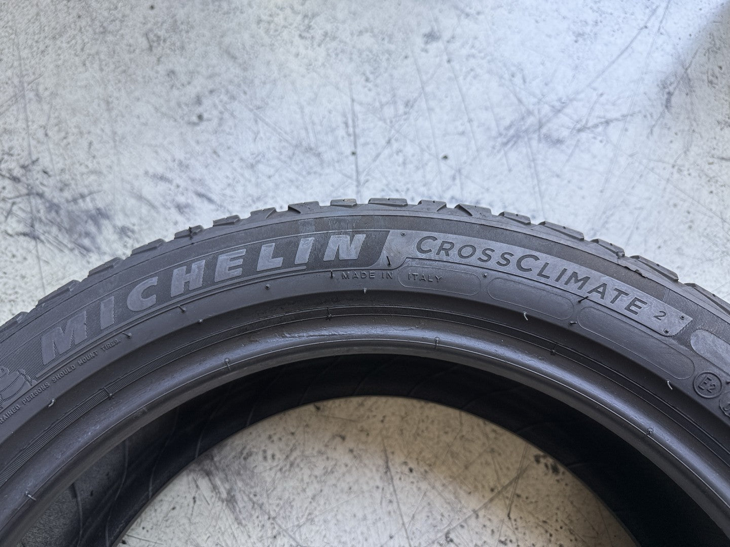 Usato: 4 Pneumatici Michelin CrossClimate 2 205/50R17 89V 4 Stagioni 85% Residui