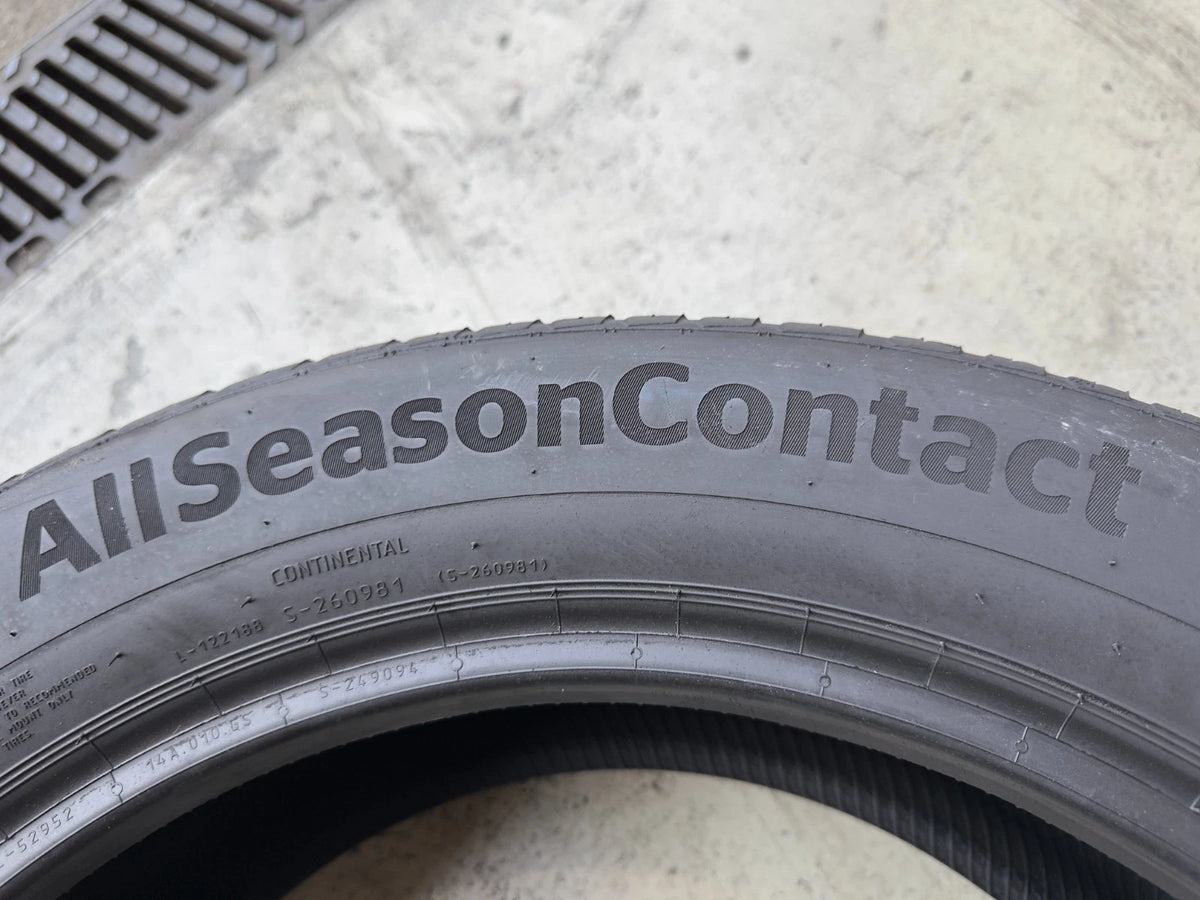 Usato: 2 Pneumatici Continental AllSeasonContact 225/55R18 98V 4 Stagioni 85% Residui