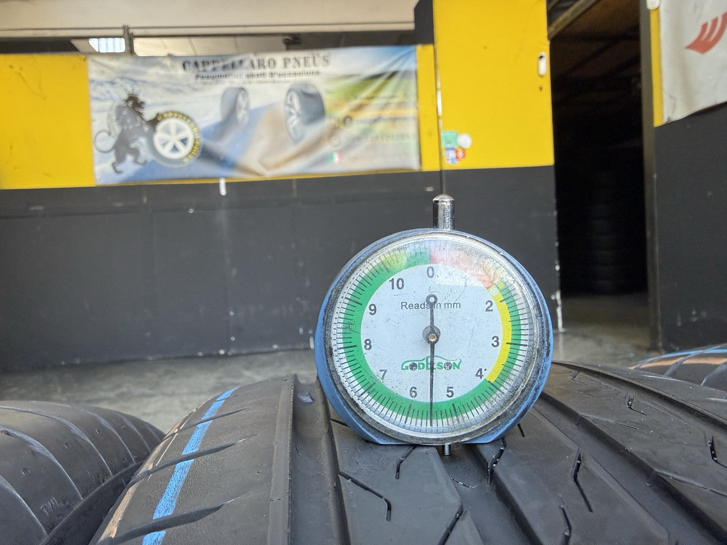 Usato: 2 Pneumatici Continental EcoContact 6Q 215/55R18 95H Estivi 90% residui DOT 2025
