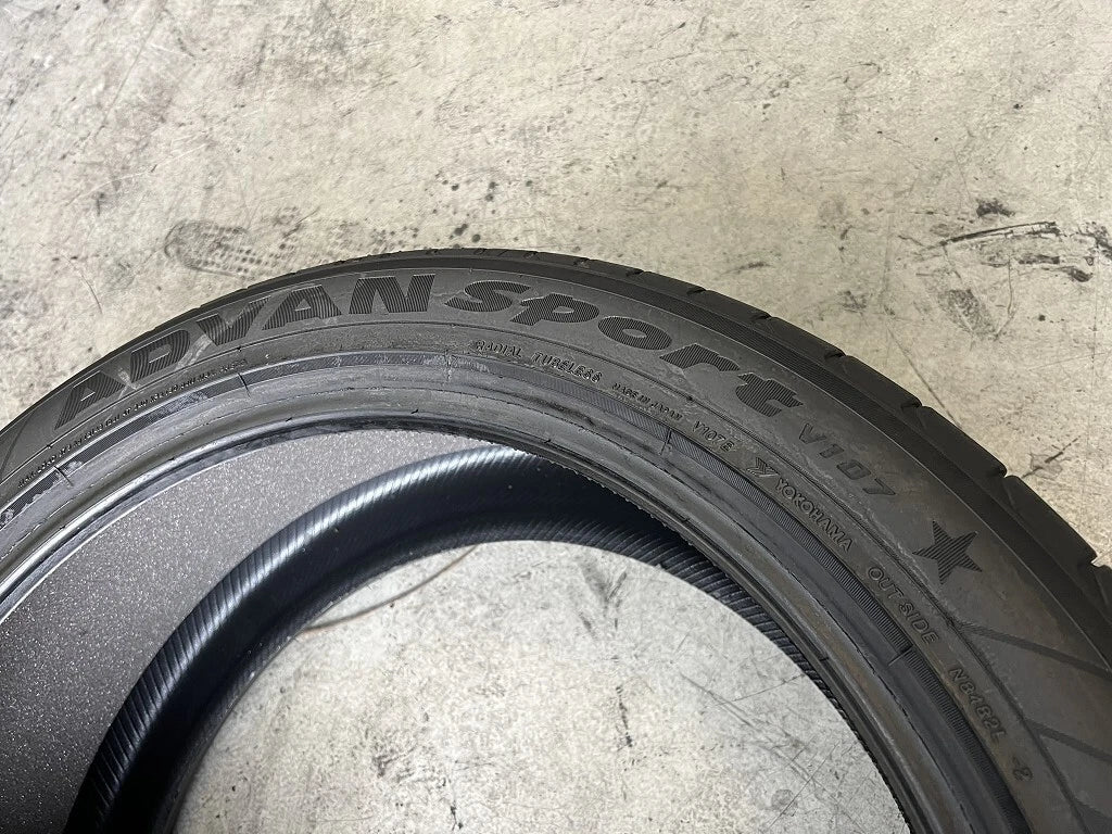 Usato: 2 Gomme 275/40R21 107Y XL Yokohama Estive 95% residui