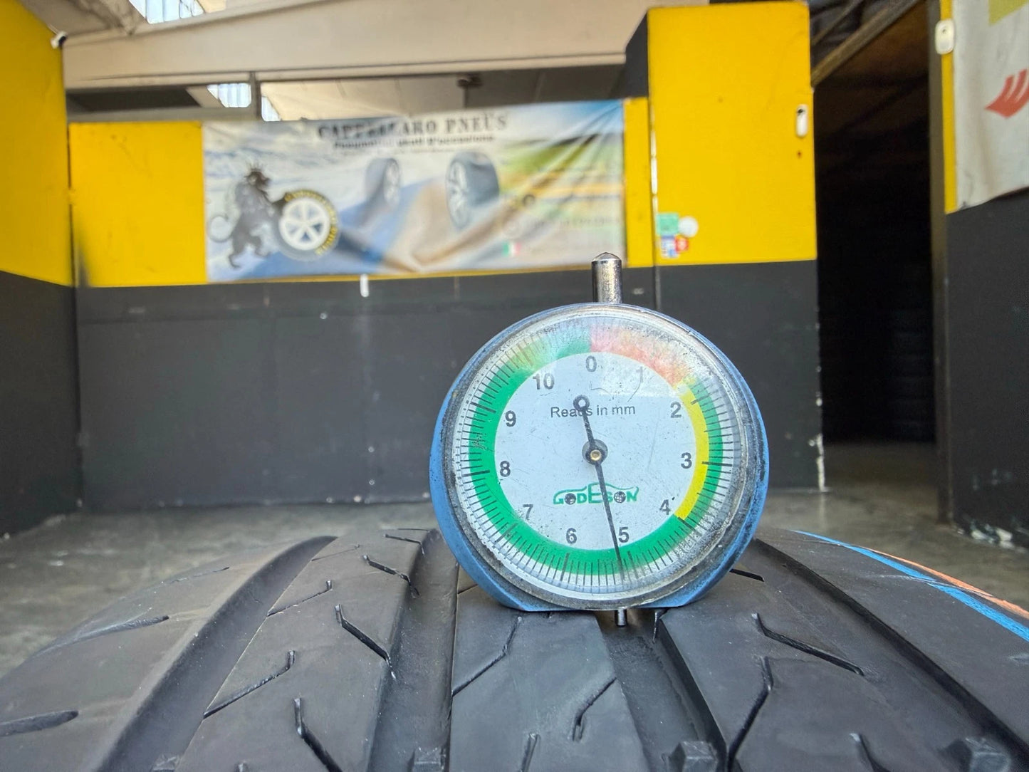 Usato: 4 Pneumatici Continental EcoContact 6 Q 215/55R18 95H Estivi 85%-90% residui DOT 2024