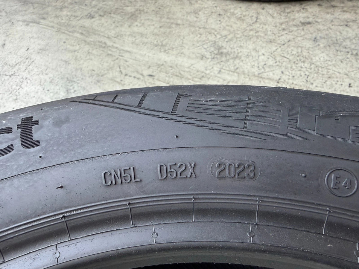 Usato: 2 Pneumatici Continental AllSeasonContact 225/55R18 98V 4 Stagioni 85% Residui