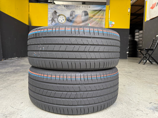 Usato: 2 Pneumatici Kumho Ecsta HS51 235/45R18 94V Estivi 85% Residui