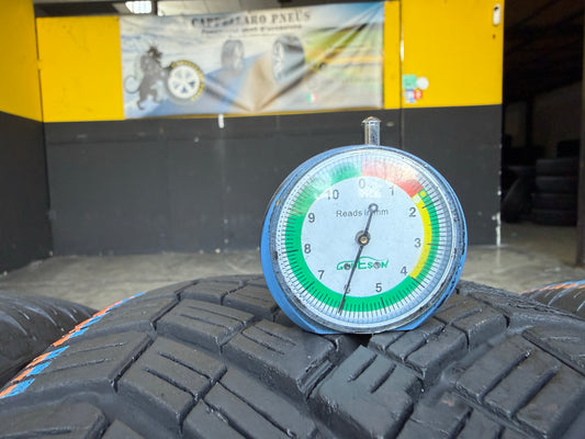Usato: 4 Pneumatici Continental AllSeasonContact 2 EV 215/55R18 99V XL 4 Stagioni 85% residui 2024