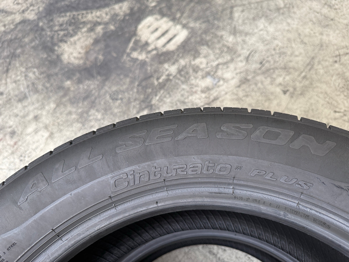 Usato: 2 Pneumatici Pirelli Cinturato All Season Plus 215/60R17 100V XL 4 Stagioni 80% Residui