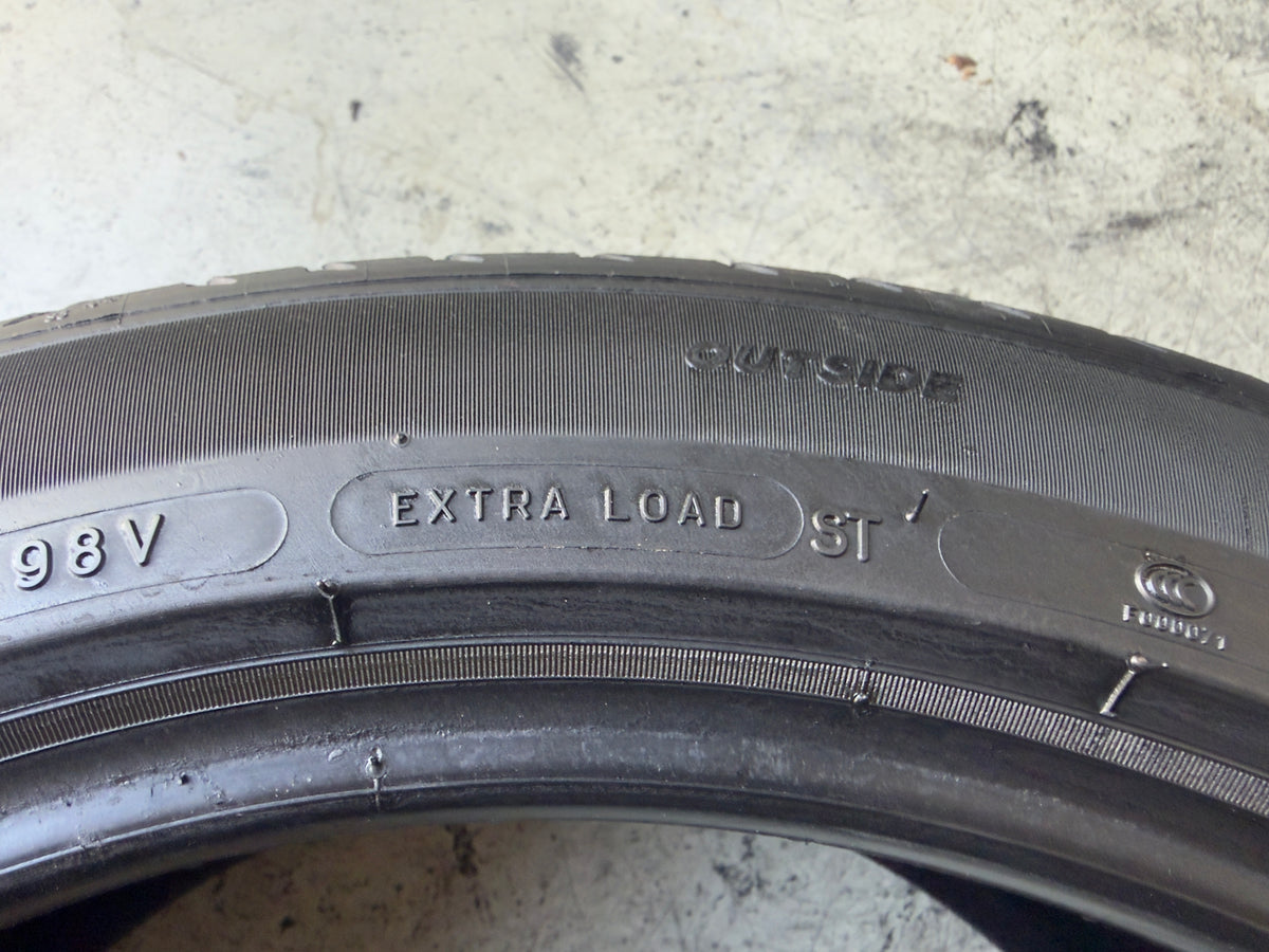 Usato: 2 Pneumatici Michelin e.Primacy ST Acoustic T2 235/45R18 98V XL Estivi 80% Residui