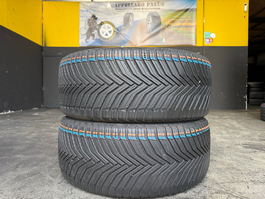 Usato: 2 Pneumatici Michelin CrossClimate 2 245/40R19 98Y XL 4 Stagioni 85% residui