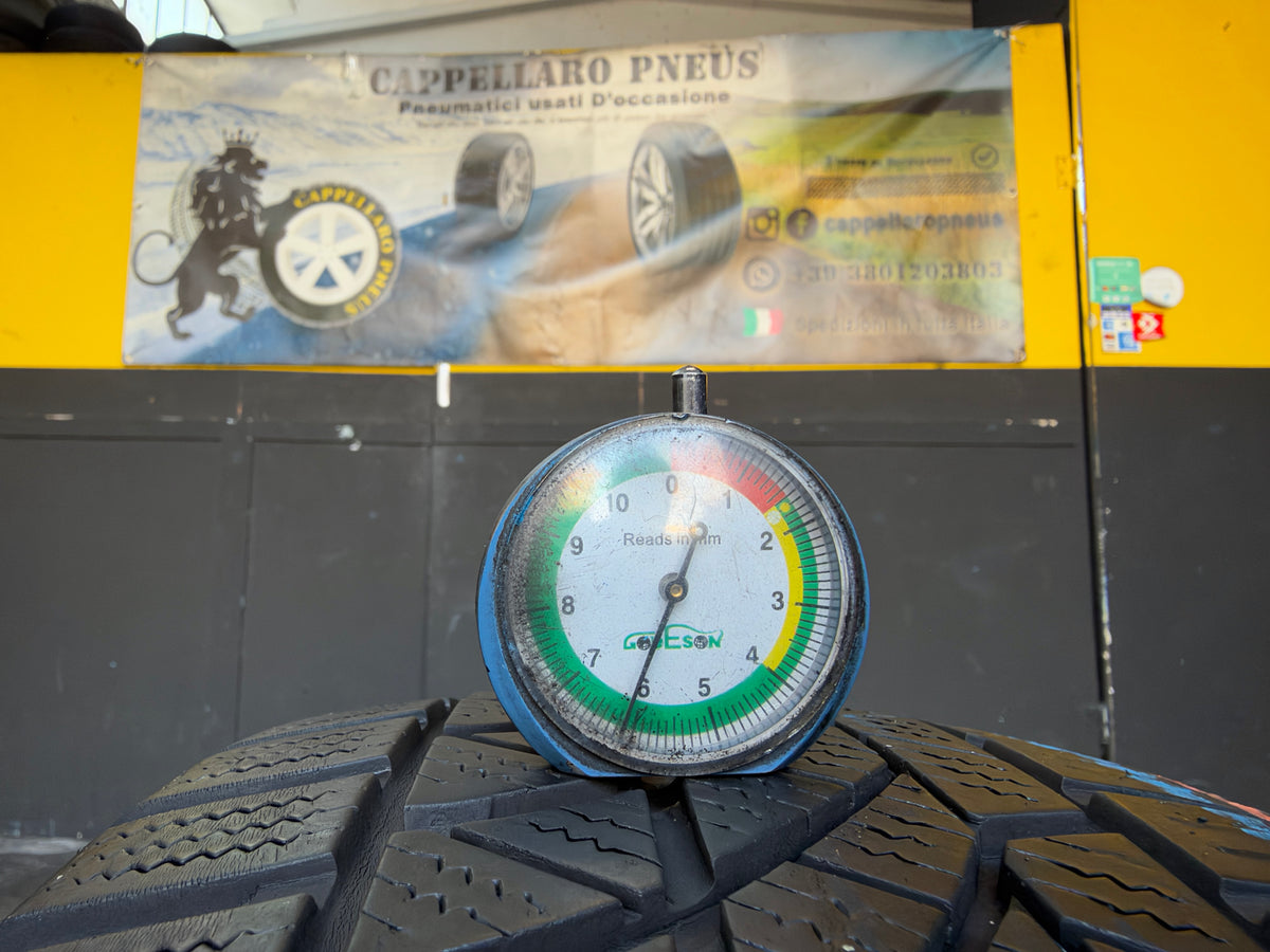 Usato: 2 Pneumatici Norauto 4 Seasons 205/55R17 95V XL 4 Stagioni 80% Residui