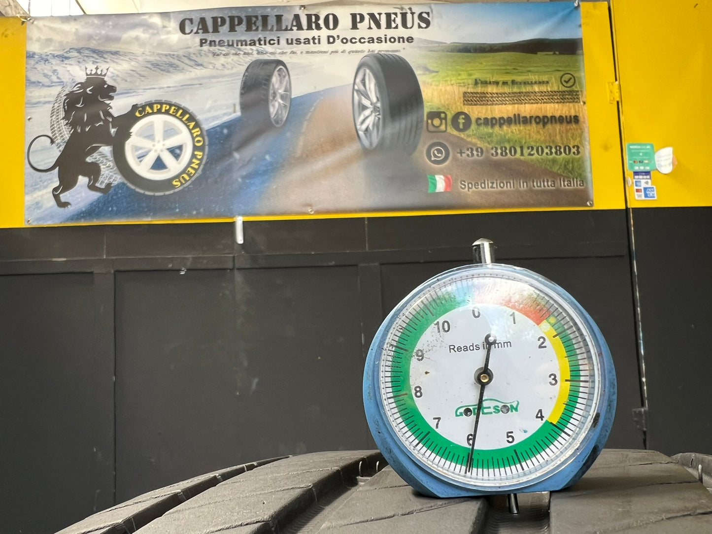 Usato: 01 Pneumatico 255/45R20 Michelin con 90% residui