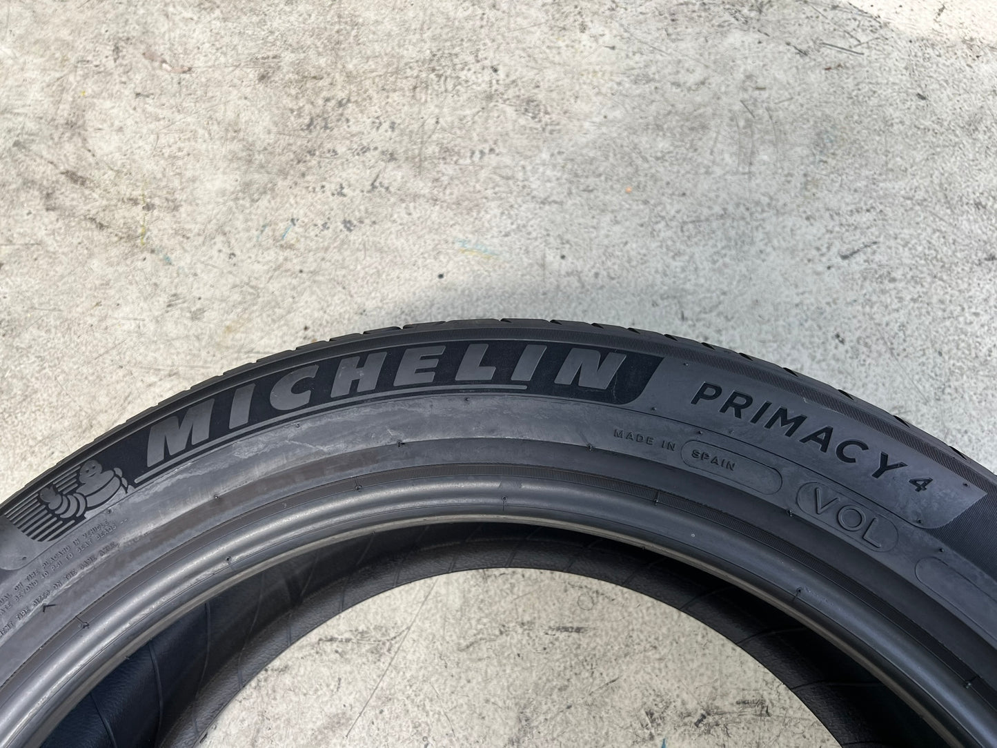 Usato: 01 Pneumatico 255/45R20 Michelin con 90% residui