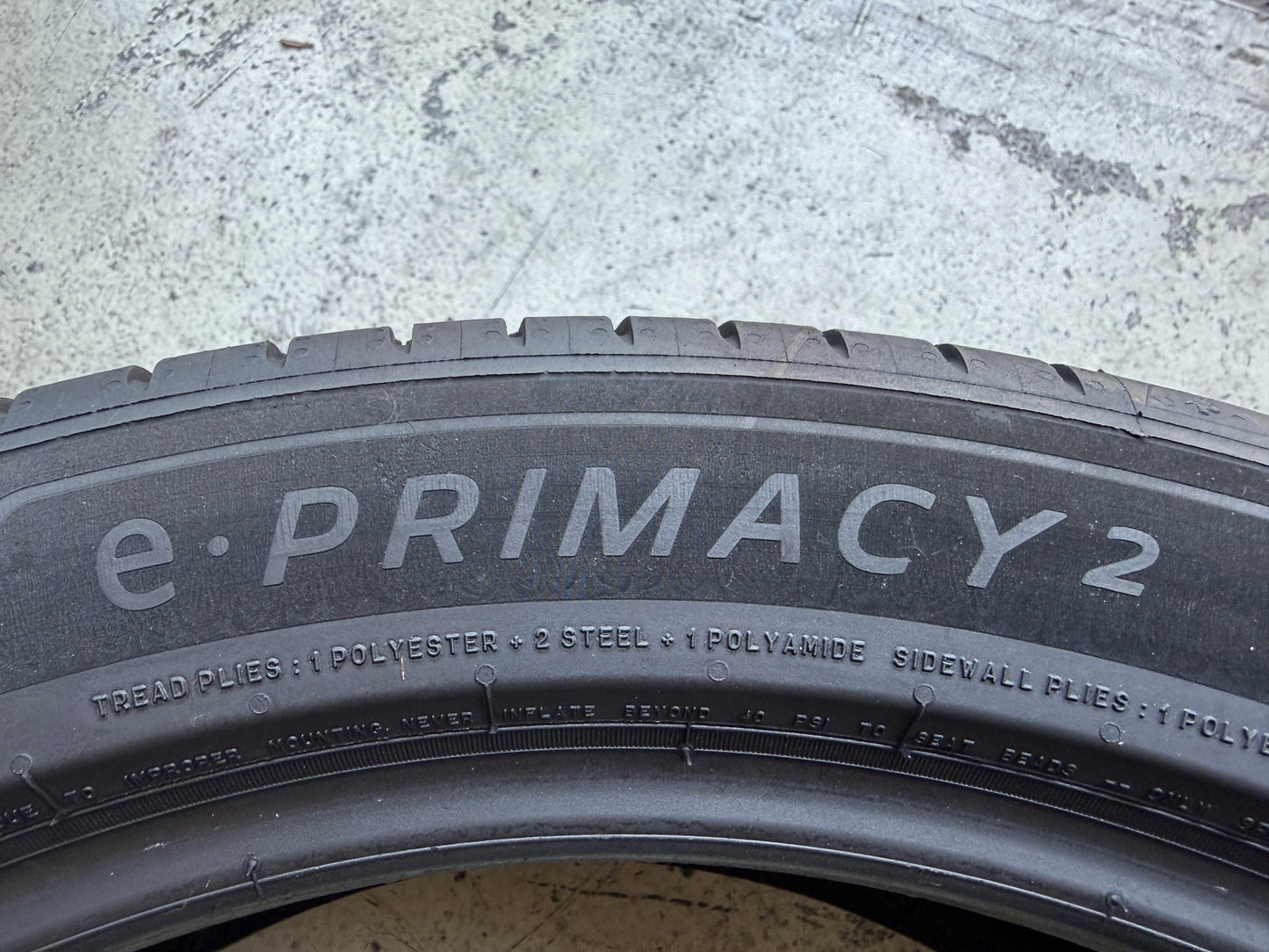 Usato: 4 Pneumatici Michelin e-Primacy 2 225/45R19 92V Estivi 95% residui DOT 2024