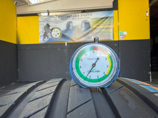 Usato: 2 Pneumatici Kumho Ecsta PS71 225/45R19 96Y XL Estivi 90% residui