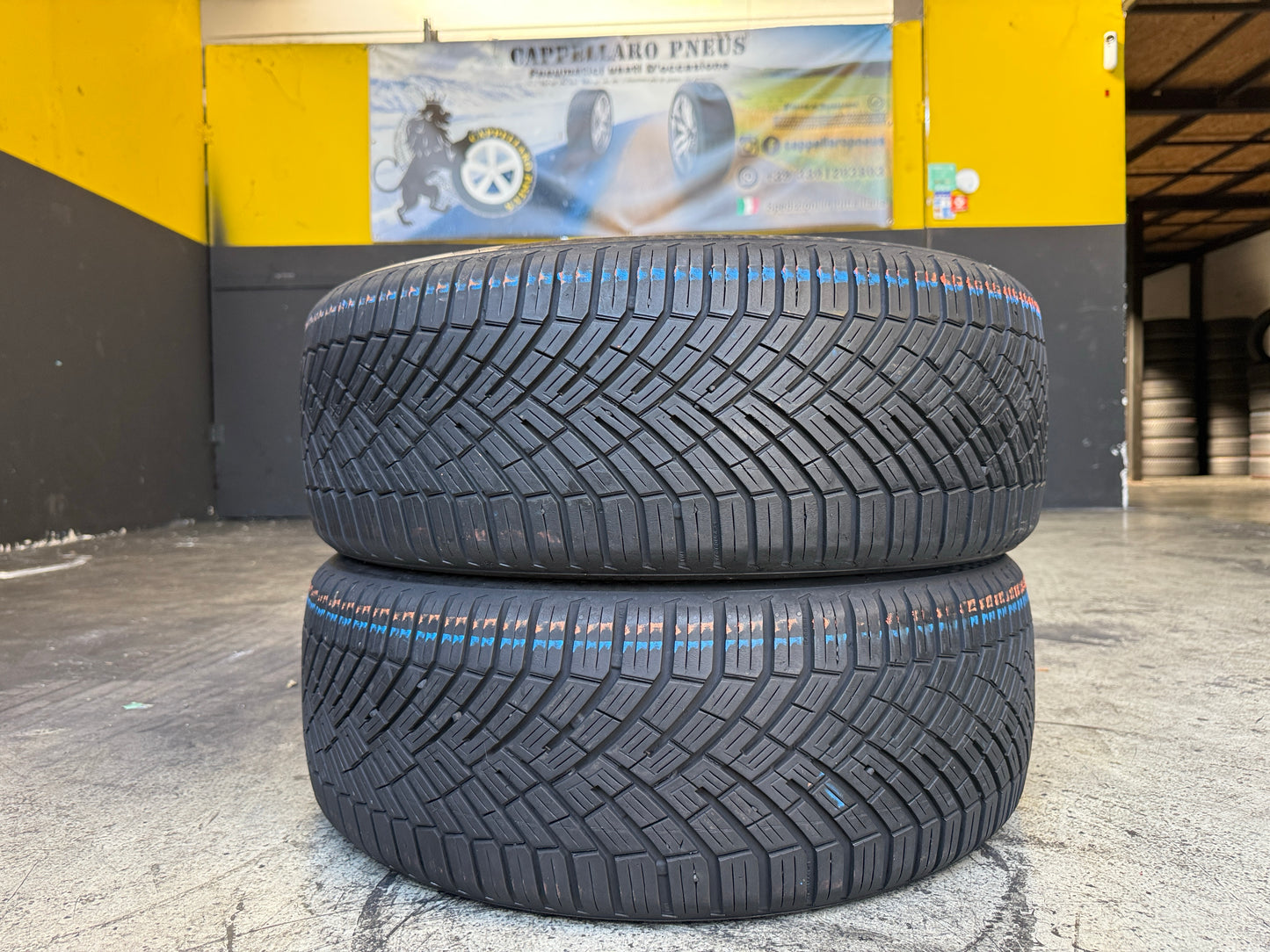 Usato: 2 Pneumatici Continental AllSeasonContact 2 225/45R19 96W XL 4 Stagioni 85% residui