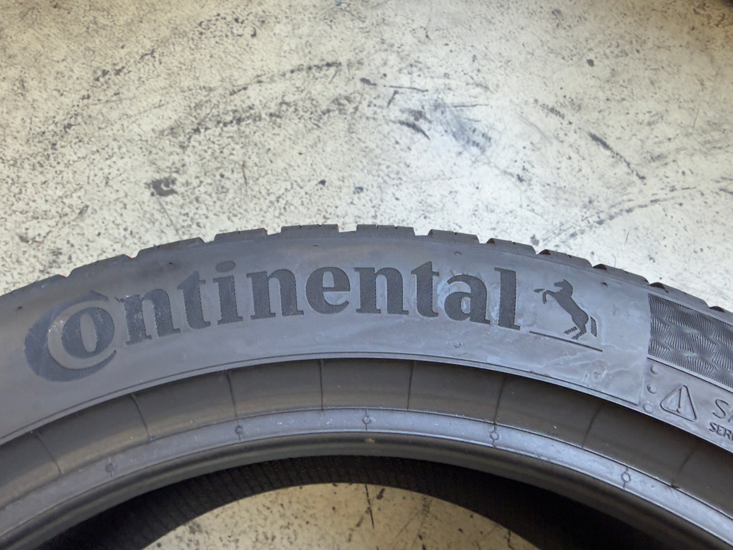 Usato: 4 Pneumatici Continental AllSeasonContact 2 225/45R17 94V XL 4 Stagioni 85% residui