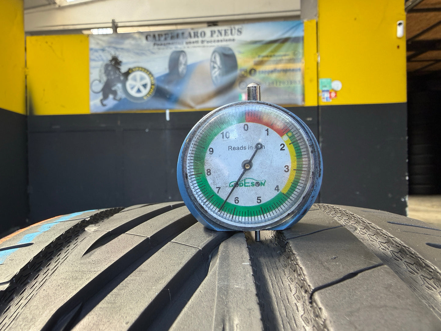 Usato: 2 Pneumatici Uniroyal RainSport 5 225/40R18 92Y XL Estivi 95% residui