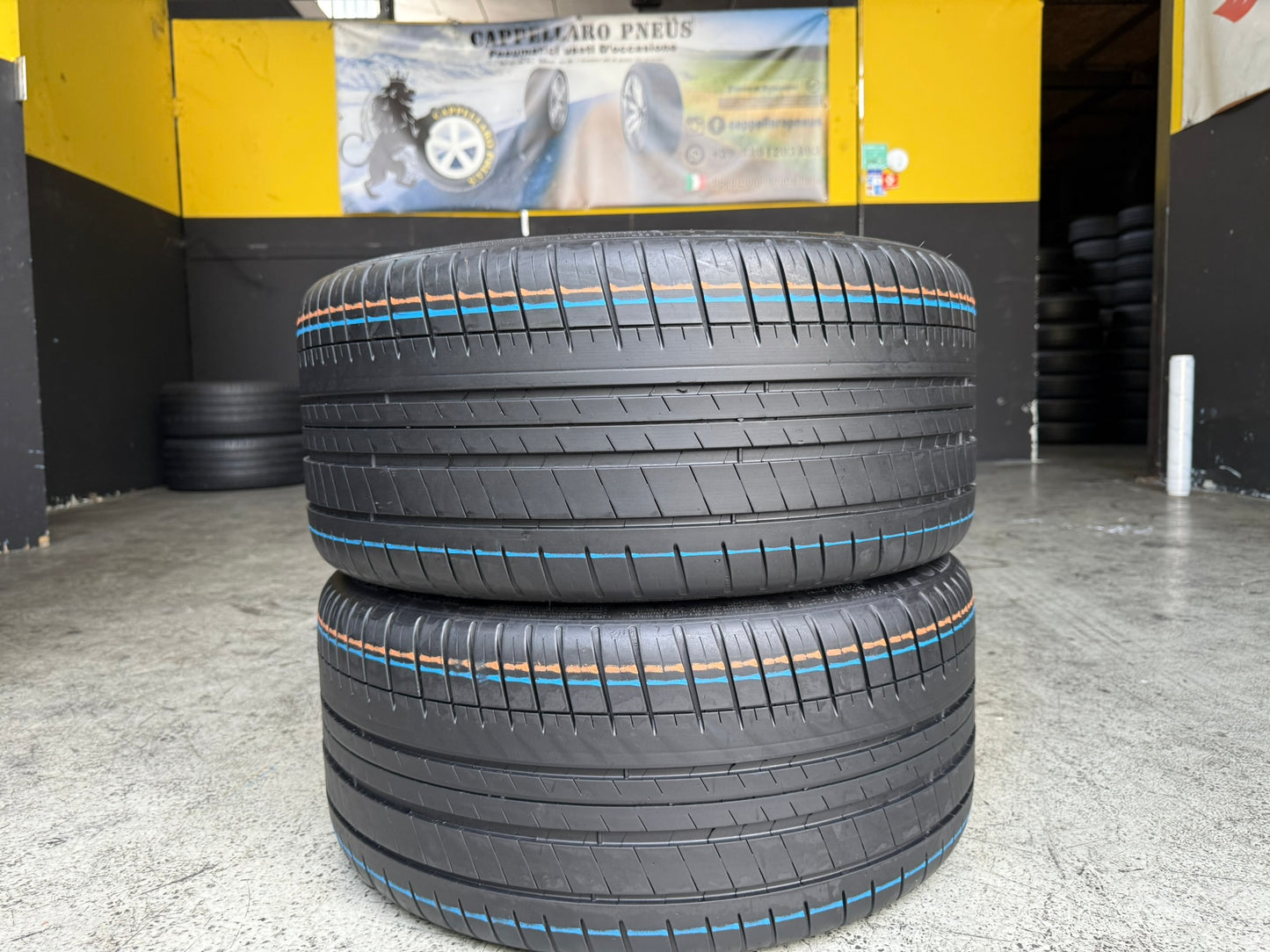 Usato: 2 Gomme 275/30R20 97Y XL Michelin Estiva 85% residui