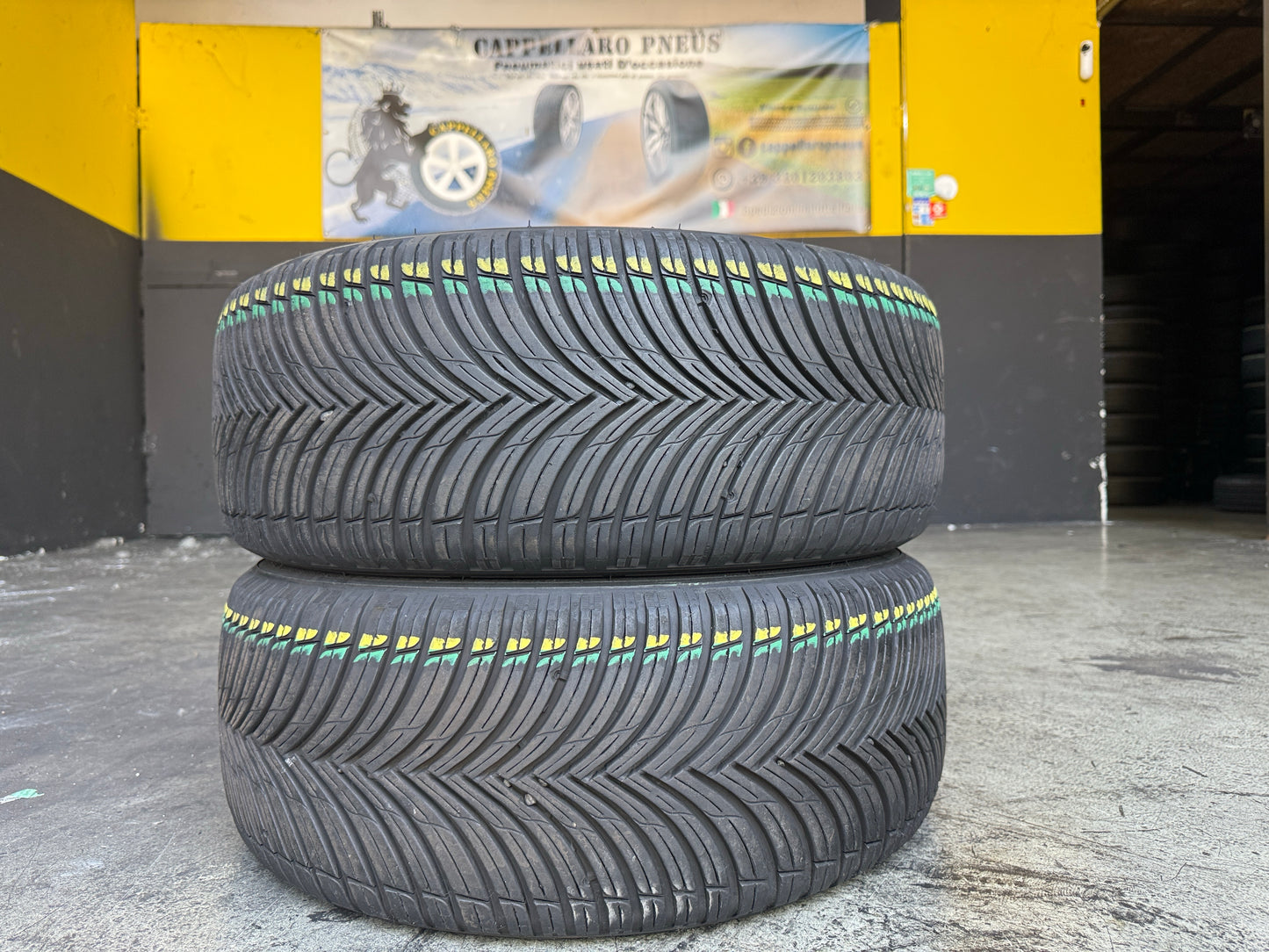 Usato: 2 Pneumatici Kleber Quadraxer 3 225/50R17 98W XL 4 Stagioni 95% residui