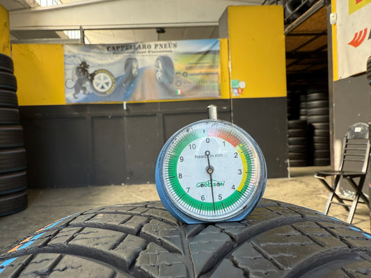 Usato: 2 Gomme 225/55R19 99V Goodyear 4 Stagioni 80% residui