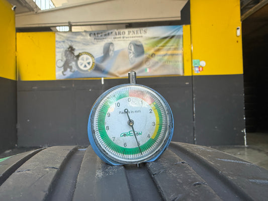 Usato: 2 Pneumatici Pirelli P Zero PZ4 245/45R19 102Y XL Estivi 80% residui DOT 2025