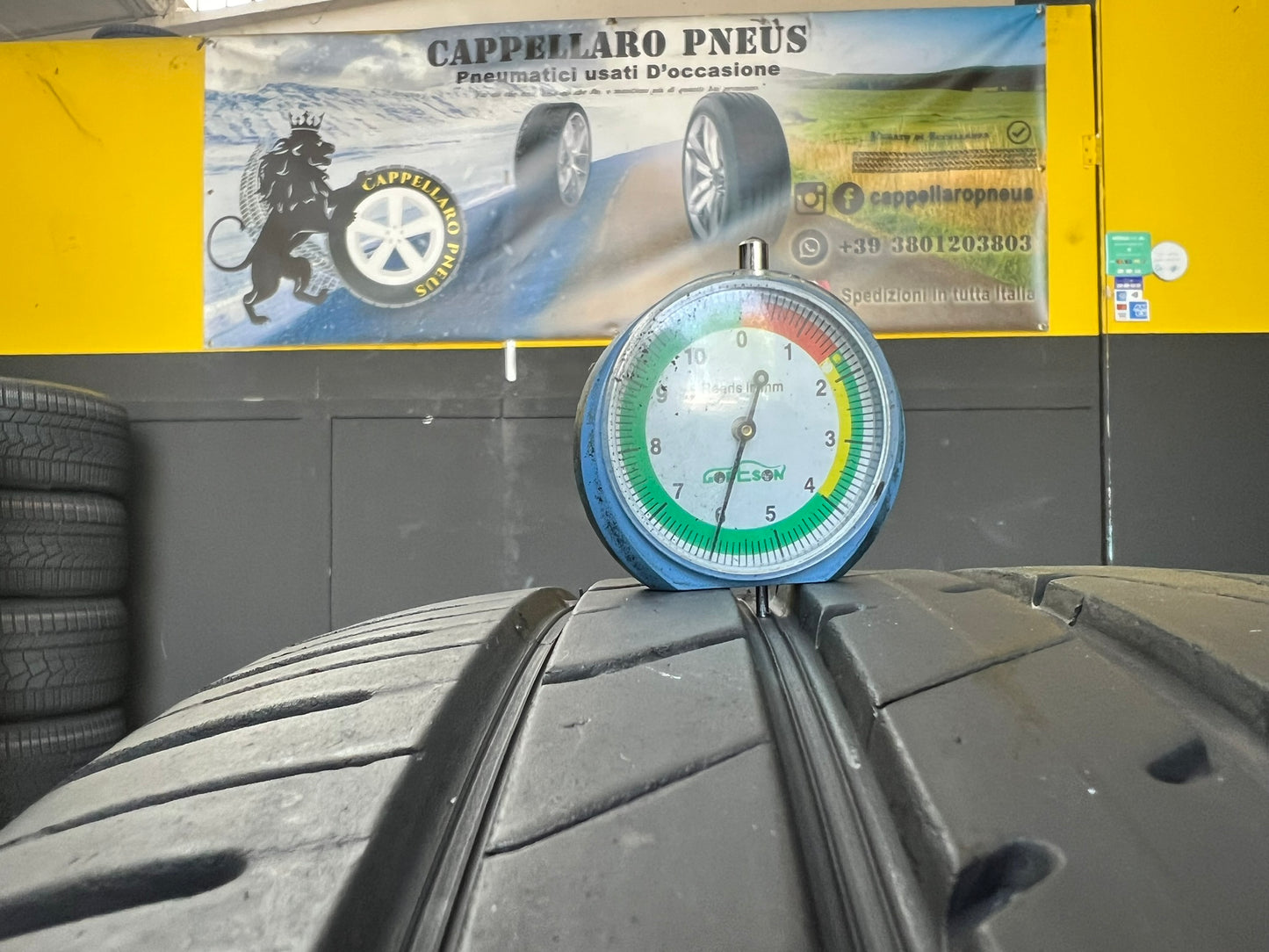 Usato: 1 Pneumatico 235/50R19 99V Hankook estivo 90% residui