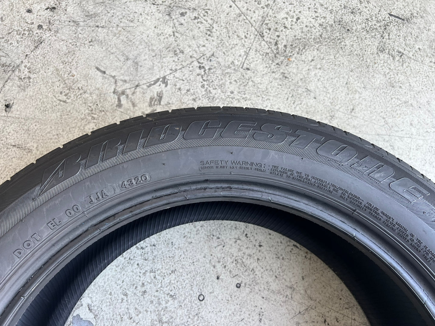 Usato: 1 Pneumatico 225/55R18 98V Bridgestone estivo 95%residui