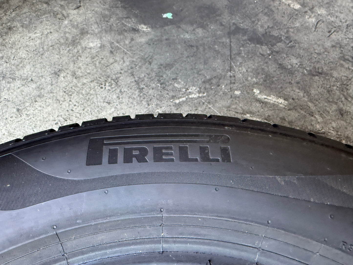 Usato: 2 Pneumatici Pirelli Cinturato P7C2 225/60R18 104W XL Estivi 80% residui
