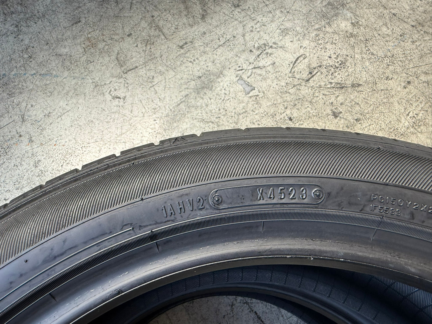 Usato: 2 Gomme 215/50R18 92V Falken Estiva 95% residui