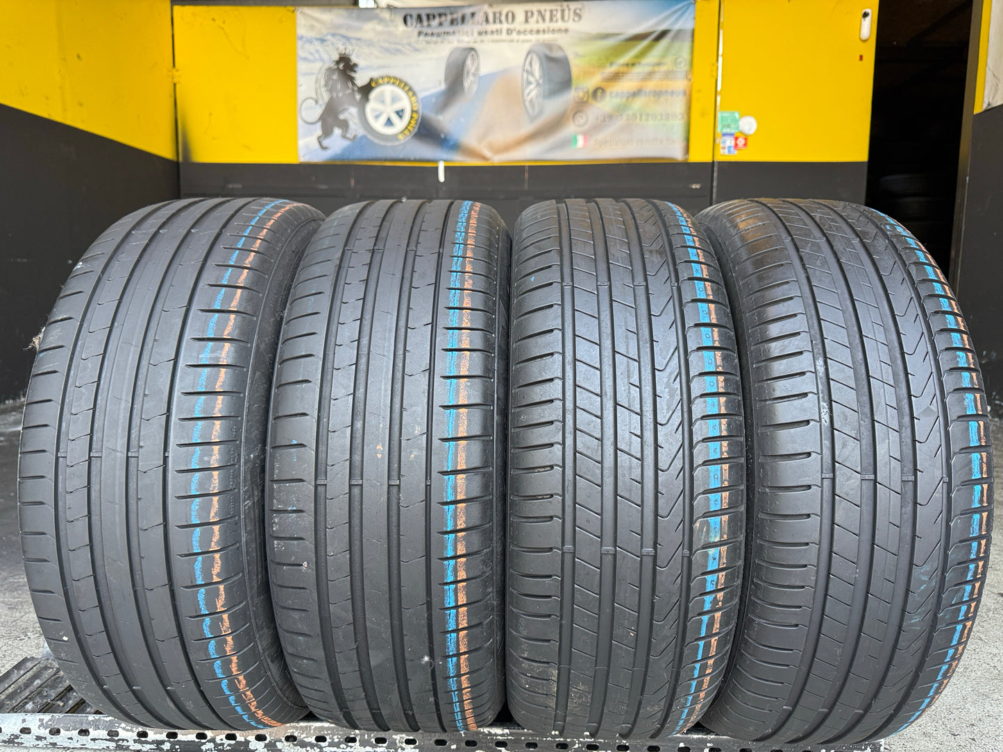 Usato: 4 Pneumatici Pirelli P Zero PZ4 225/50R18 99W * BMW Estivi 80-90% residui
