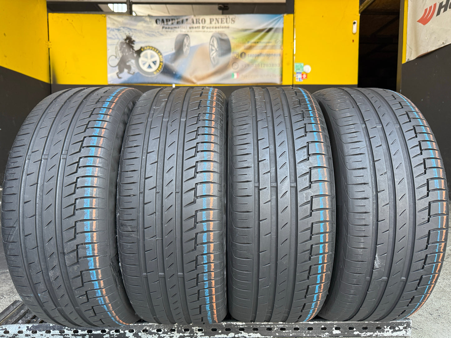 Usato: 4 Pneumatici Continental PremiumContact 6 225/50R18 99W XL Estivi 85% residui