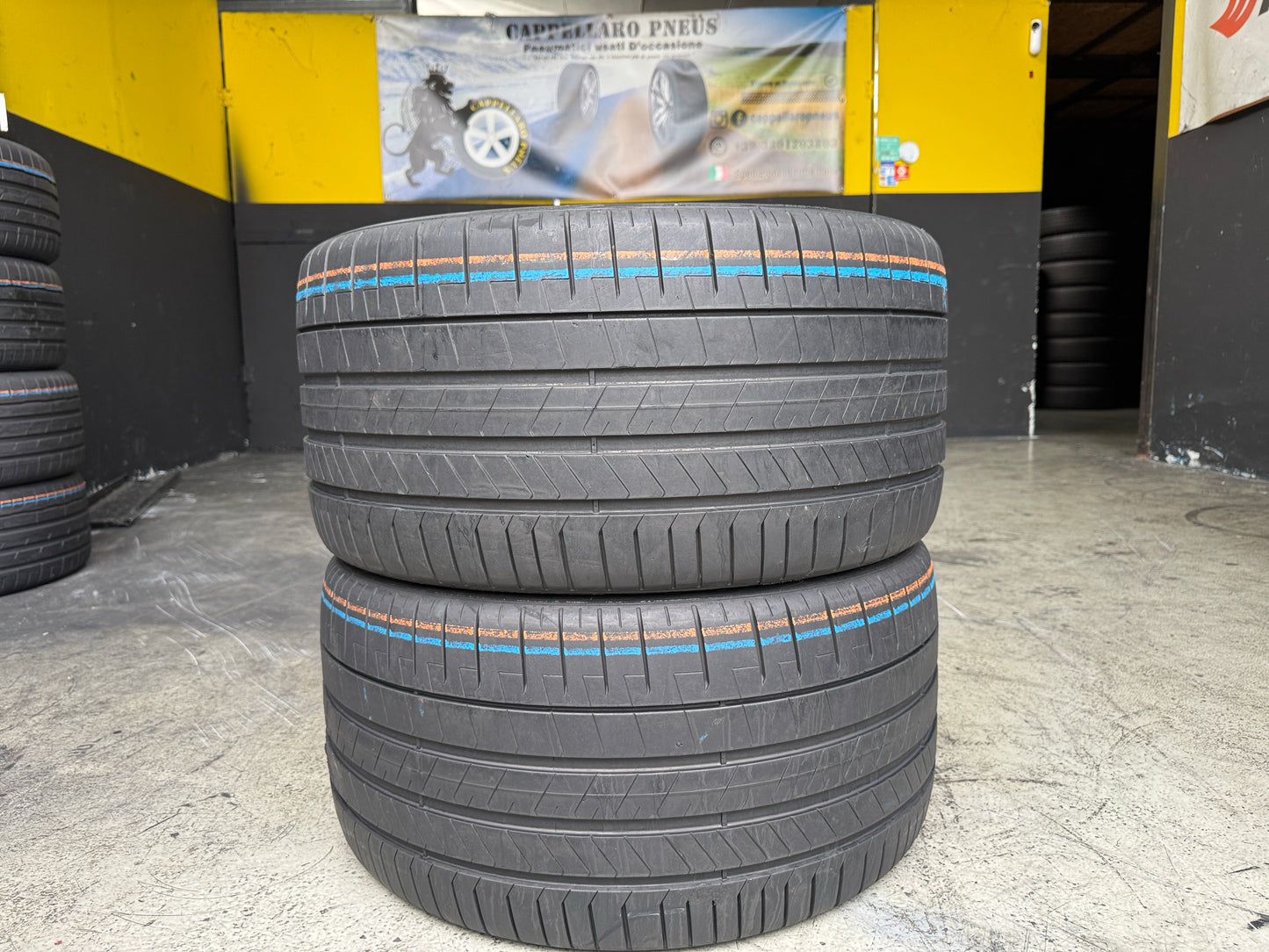 Usato: 2 Pneumatici Pirelli P Zero PZ4 NF0 305/30R21 104Y XL Estivi 85% residui