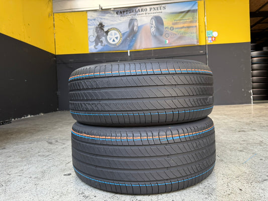 Usato: 2 Gomme 235/50R19 103V XL Michelin Estiva 70% residui