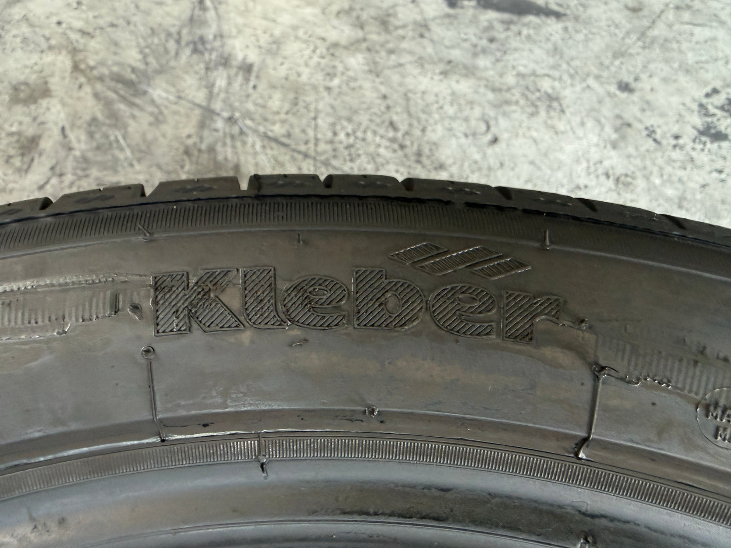 Usato: 2 Pneumatici Kleber Dynaxer UHP 195/55R20 95H XL Estivi 95% residui