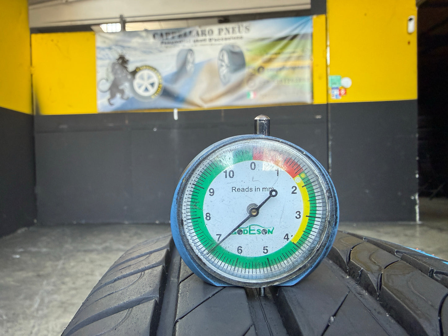 Usato: 2 Pneumatici Kleber Dynaxer UHP 195/55R20 95H XL Estivi 95% residui
