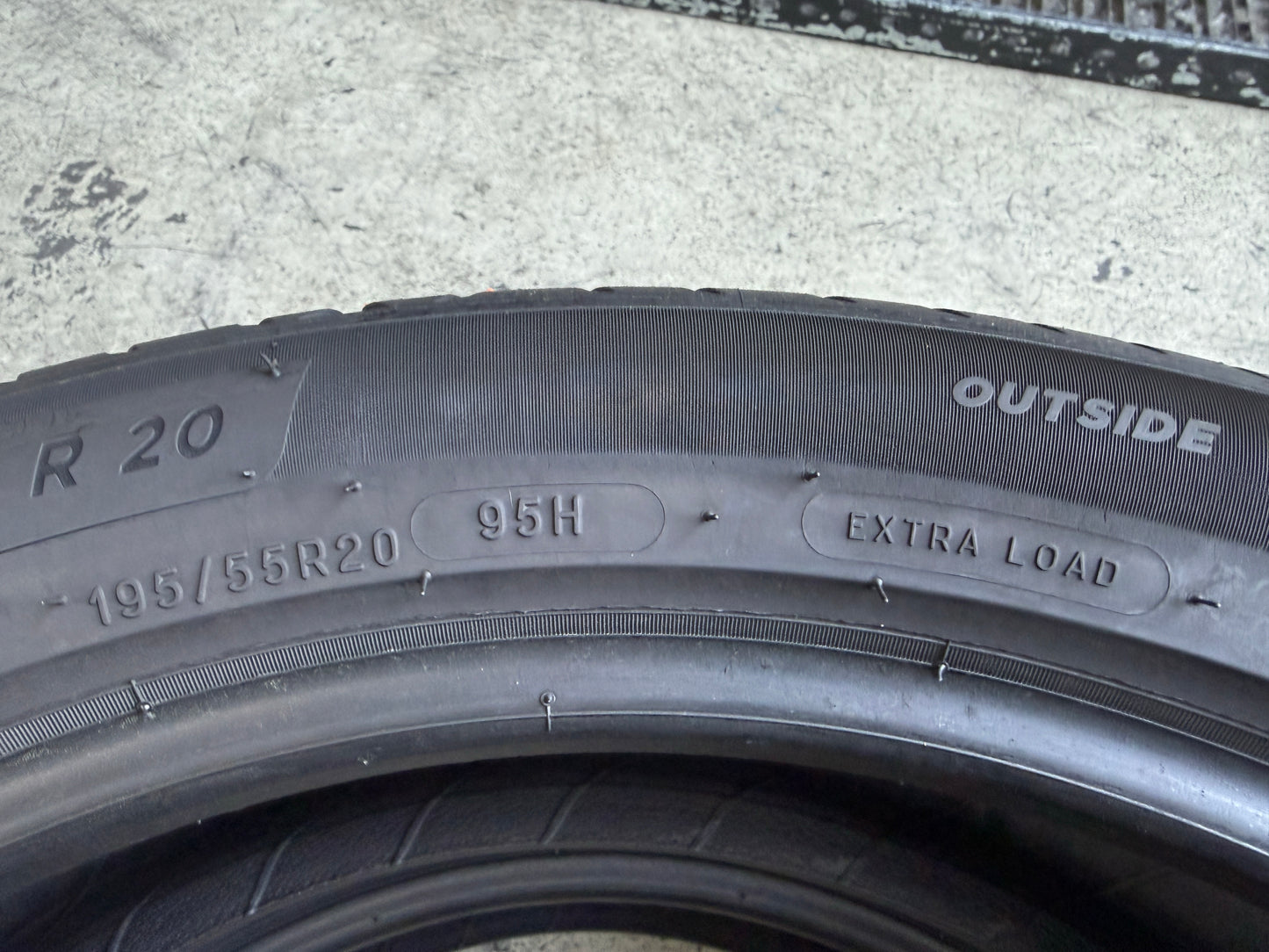 Usato: 2 Pneumatici Michelin Primacy 4 195/55R20 95H XL Estivi 95% residui