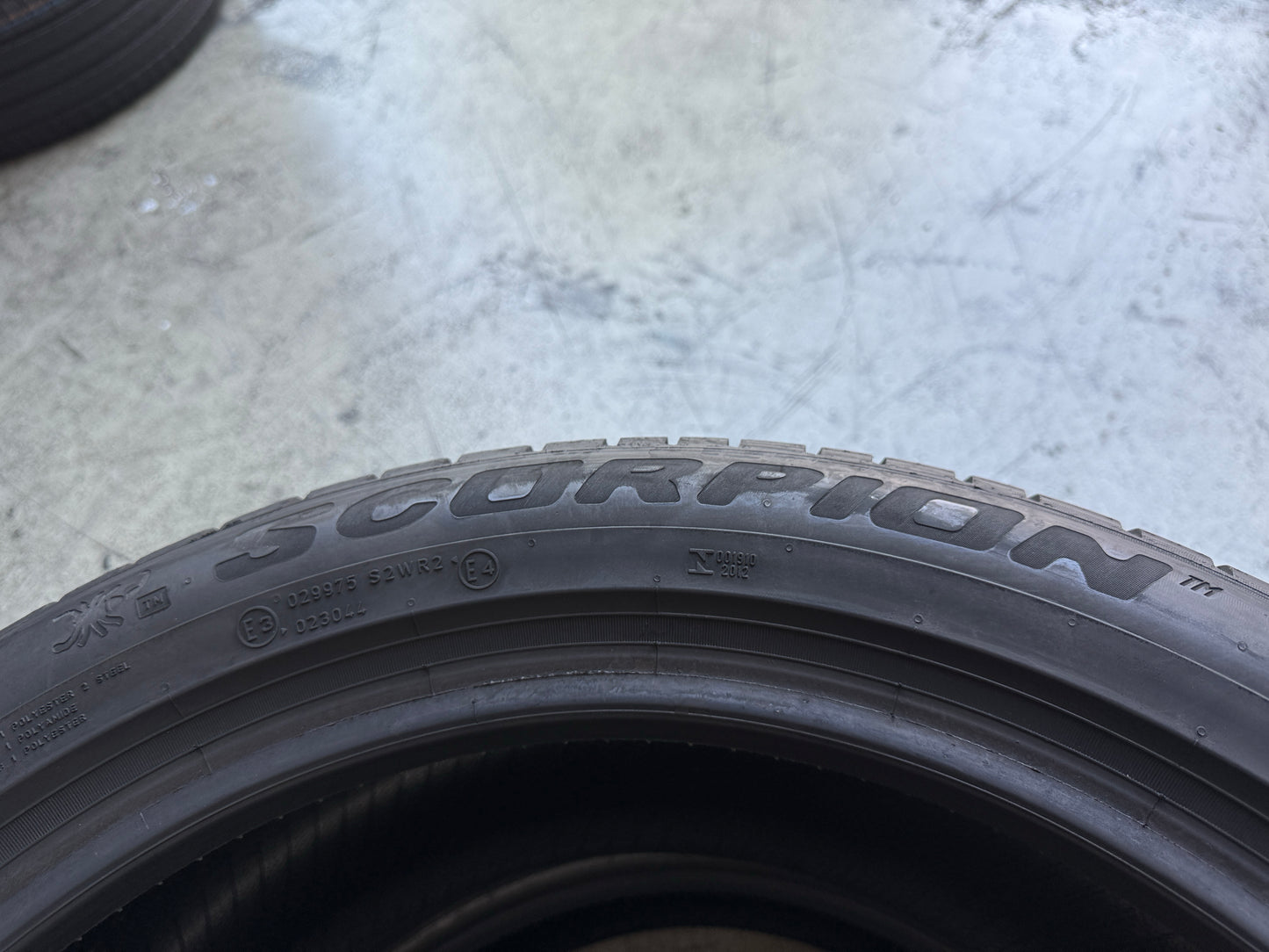 Usato: 2 Pneumatici Pirelli Scorpion 255/45R19 100V Estivi 85% residui DOT 2025