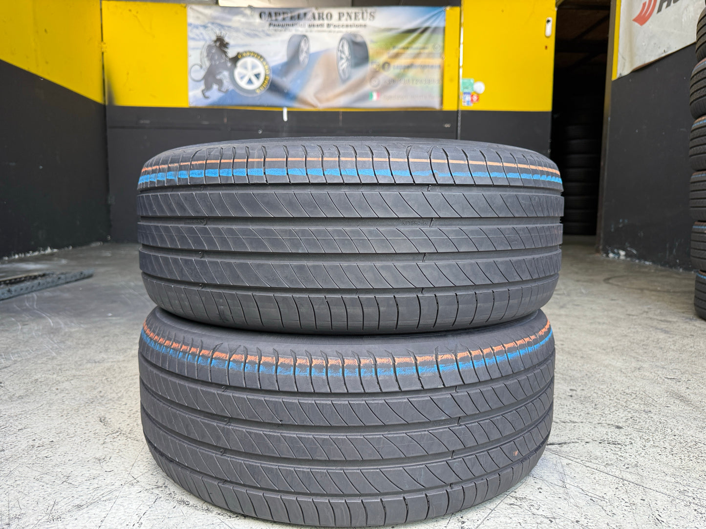 Usato: 2 Pneumatici Michelin e.Primacy 225/50R19 100V XL Estivi 85% residui