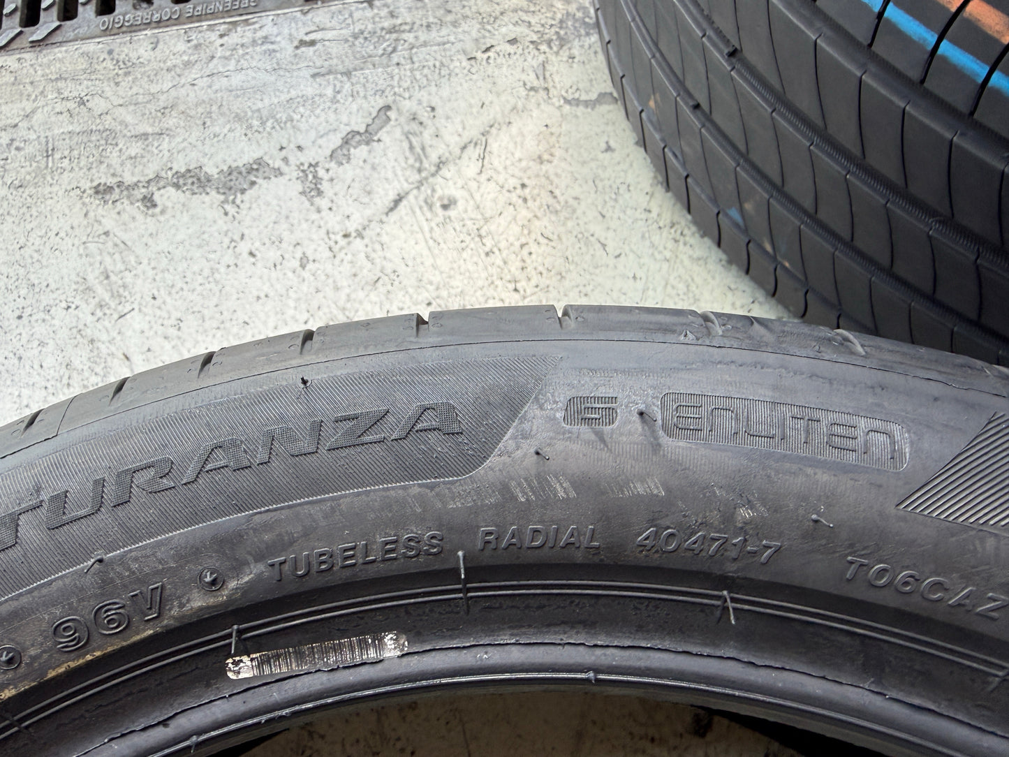 Usato: 4 Pneumatici Bridgestone Turanza 6 225/50R19 96V Estivi 95% residui