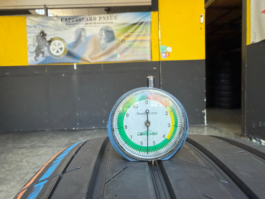 Usato: 2 Pneumatici Vredestein Ultrac 225/55R18 102Y XL MO * Estivi 85% residui DOT 2025