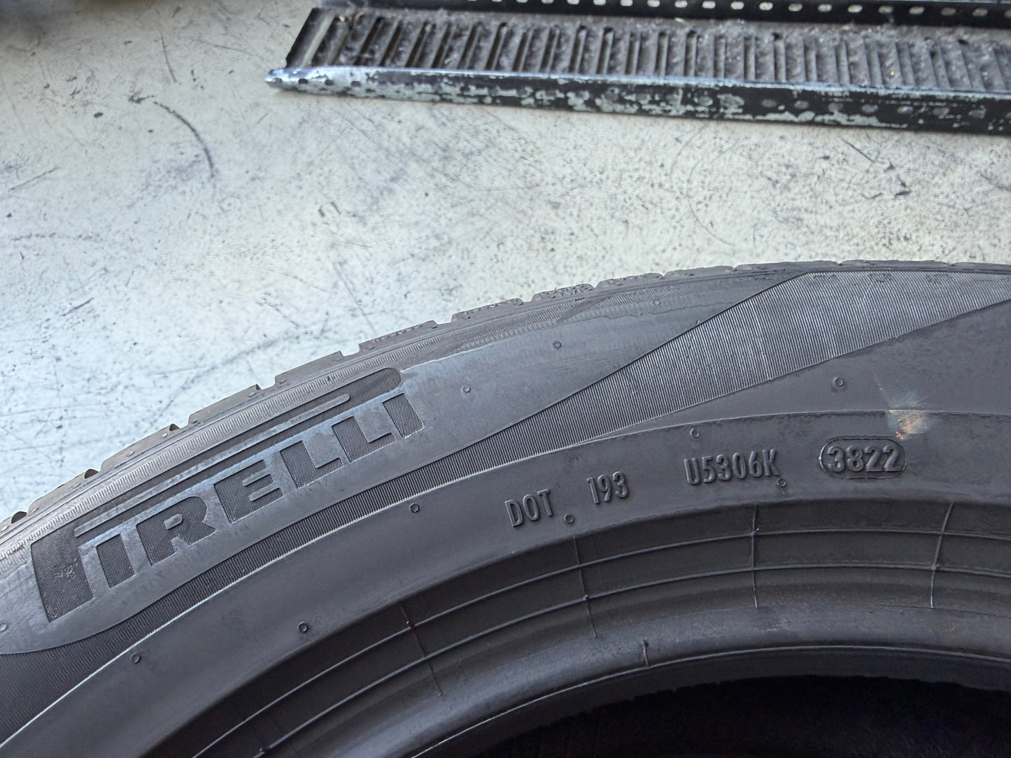 Usato: 2 Pneumatici Pirelli Scorpion 225/55R18 98H Estivi 85% residui