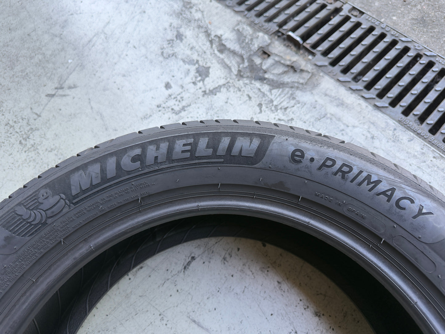 Usato: 4 Pneumatici Michelin e.Primacy 225/55R18 102V XL Estivi 85% residui