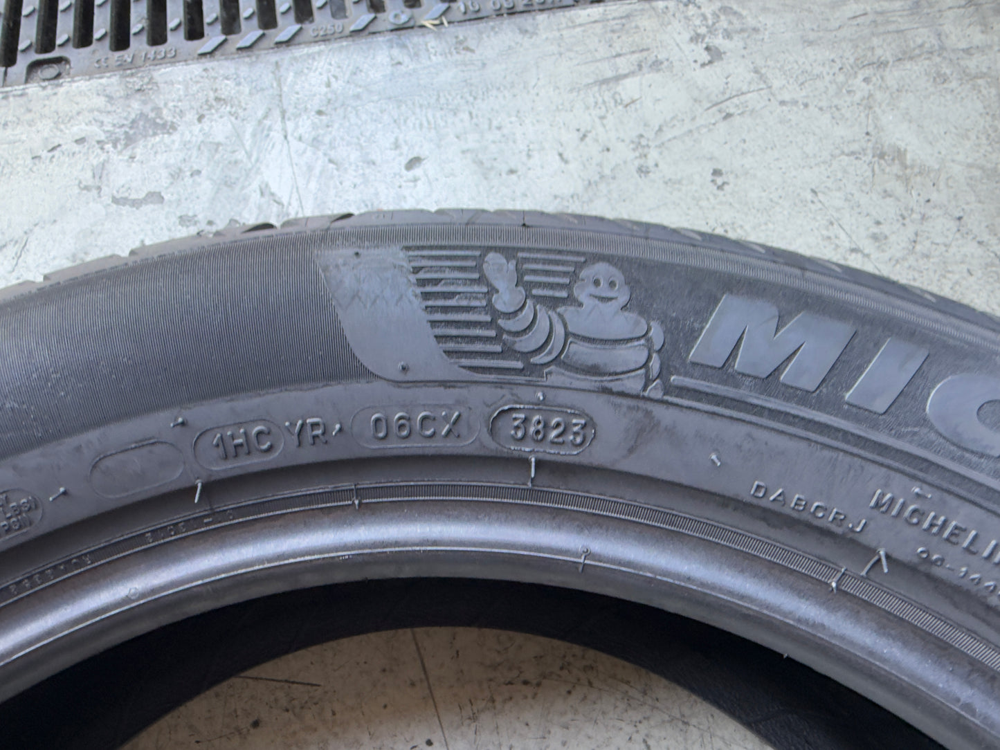 Usato: 4 Pneumatici Michelin e.Primacy 225/55R18 102V XL Estivi 85% residui