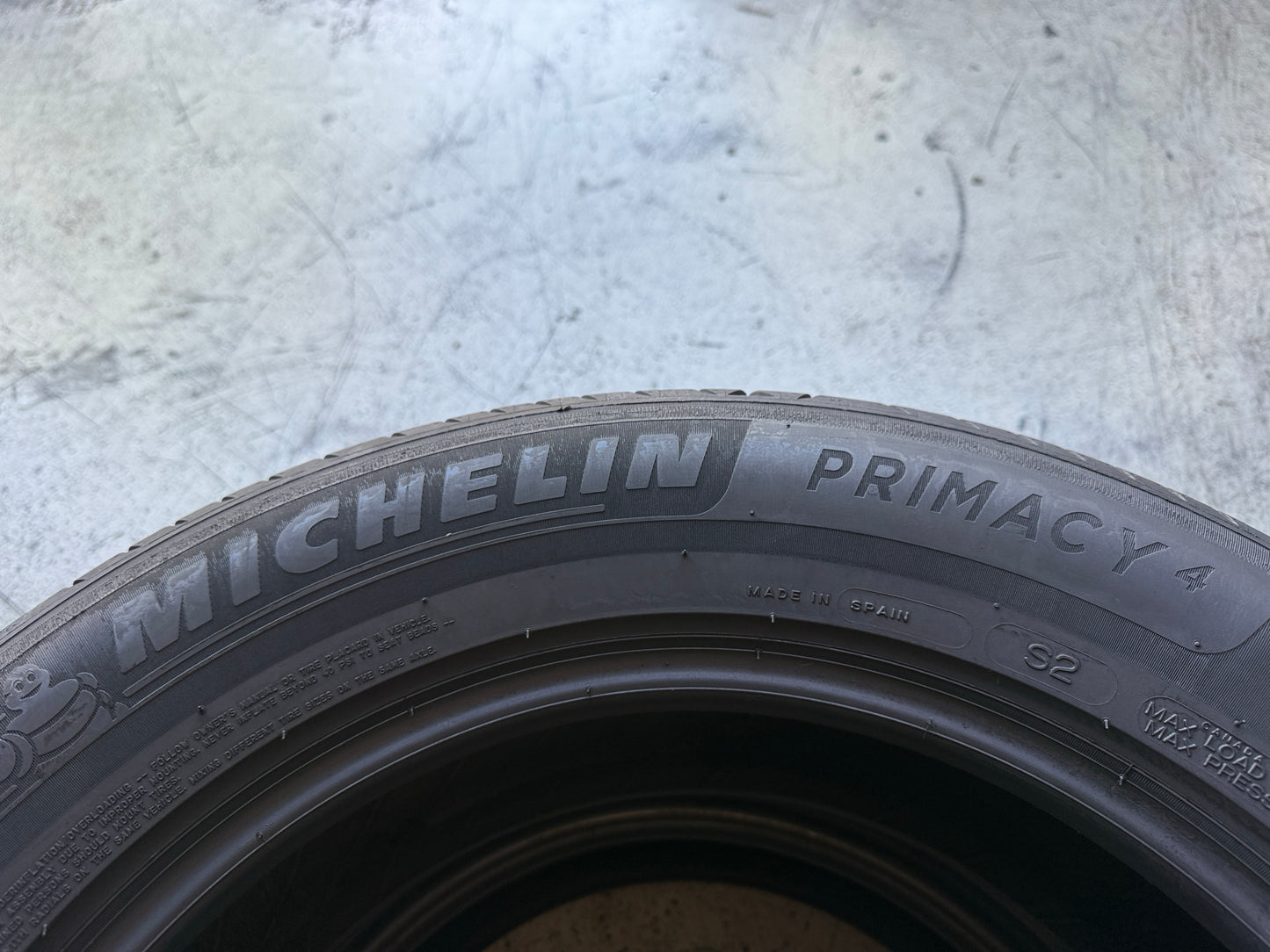Usato: 2 Pneumatici Michelin Primacy 4 215/65R17 103V XL Estivi 90% residui