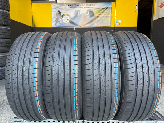 Usato: 4 Pneumatici Kumho Ecsta HS51 215/60R17 96H Estivi 90% residui