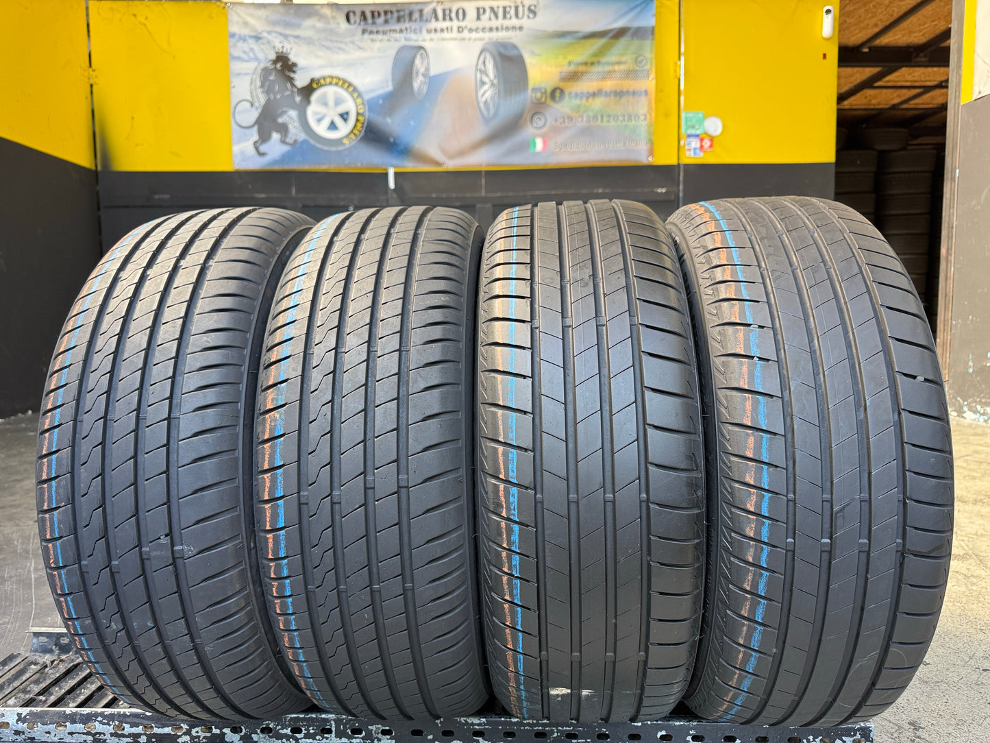 Usato: 4 Pneumatici Firestone Roadhawk 205/55R17 95V XL Estivi 85% residui