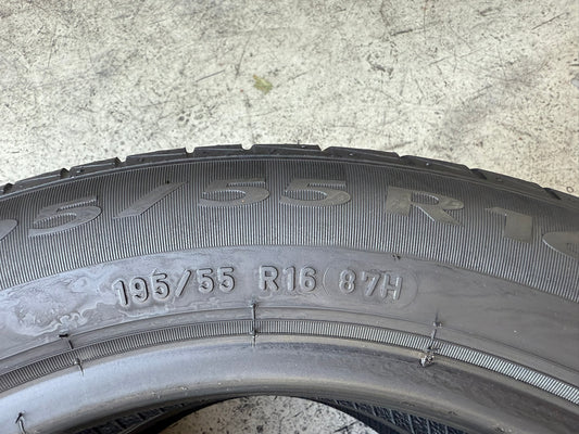 Usato: 2 Gomme 195/55R16 87H Pirelli estive 90% residui